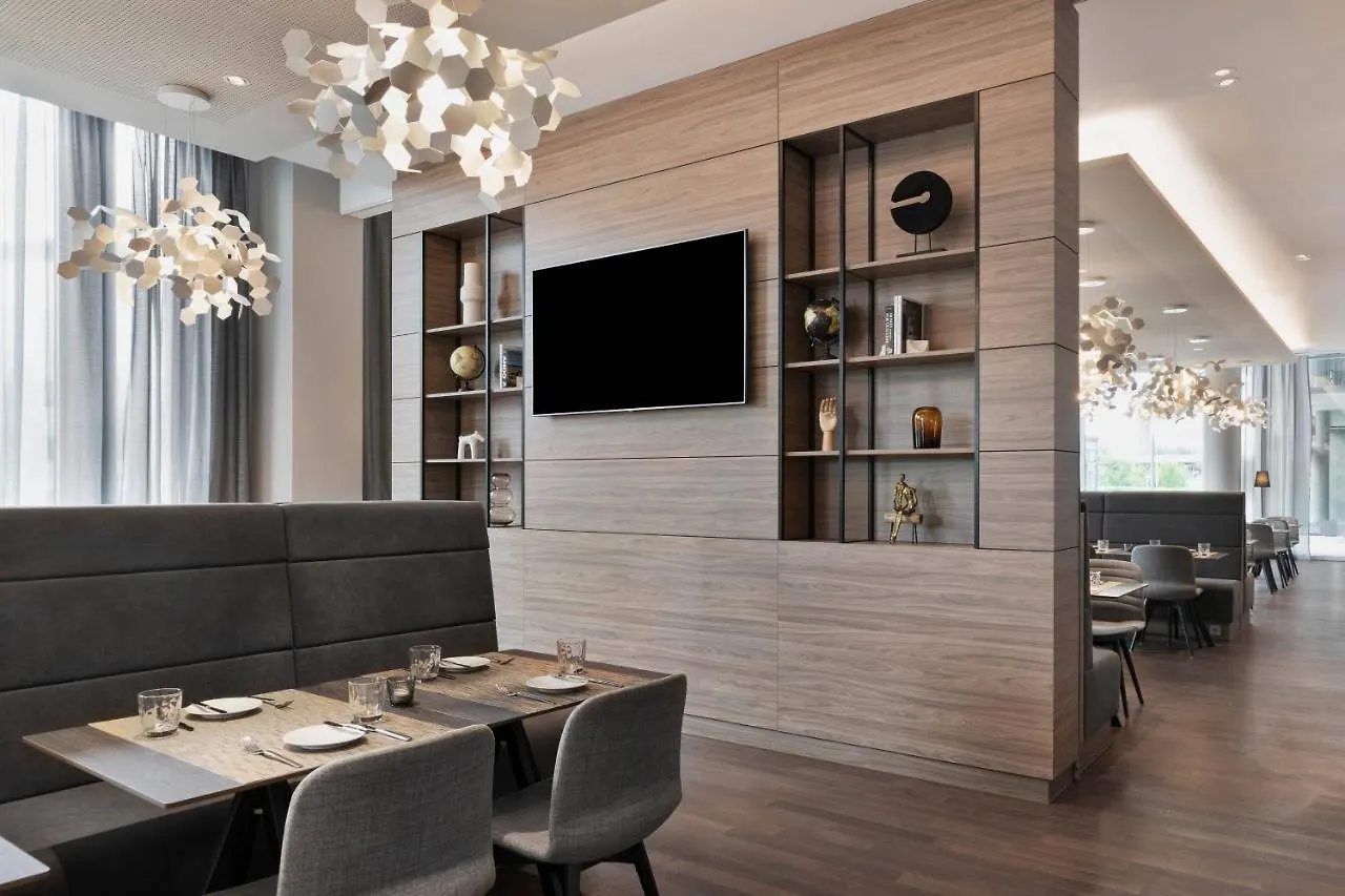 Hotel Courtyard By Marriott Munich Garching Garching bei München 4*,