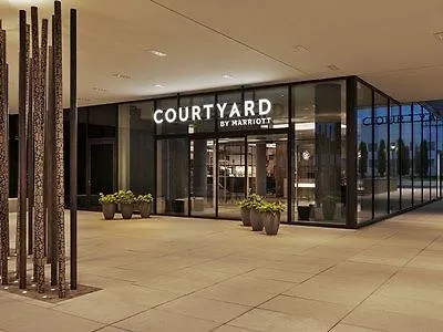 Hotel Courtyard By Marriott Munich Garching Garching bei München 4*,